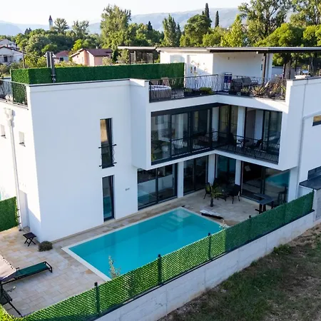 Villa Luxe House Lara