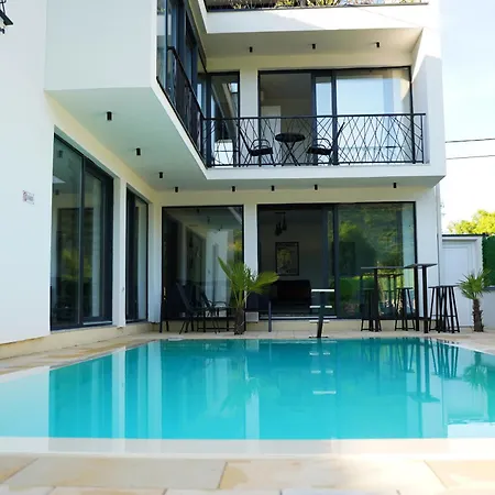 Villa Luxe House Lara *